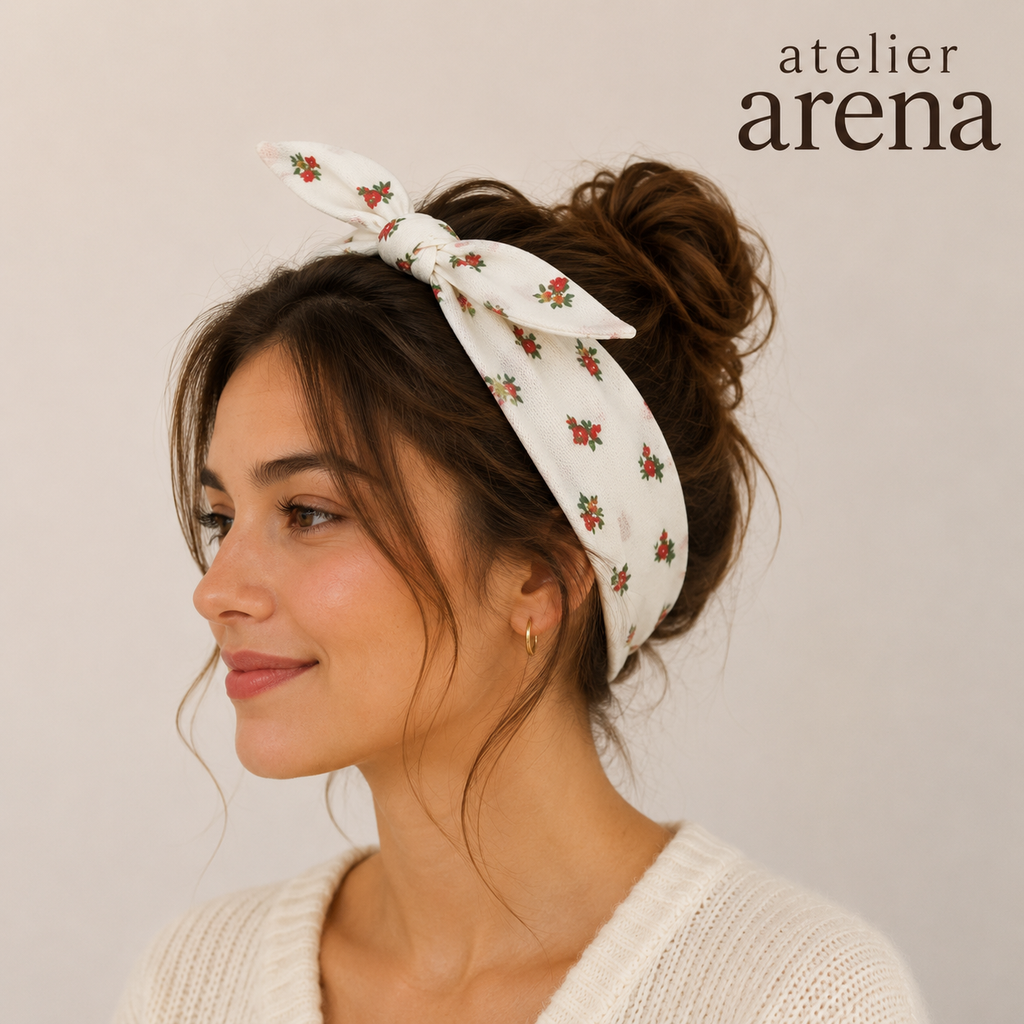 Witte Katoenen Bandana met Fijn Bloemenpatroon