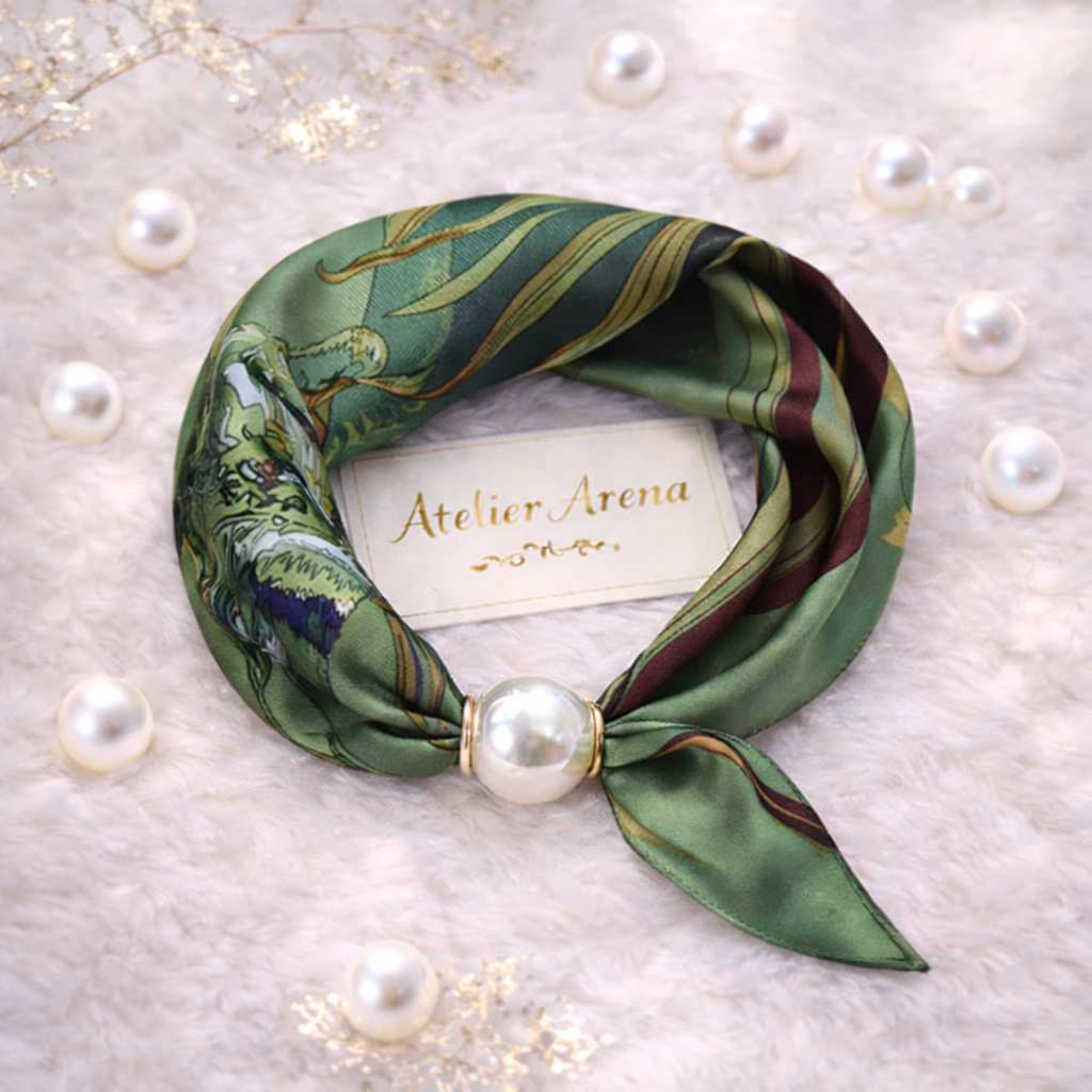 Green Scarf with Classic Pattern and Pearl