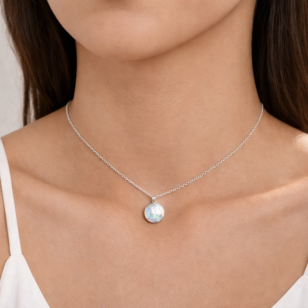Necklace with Freshwater Pearl Pendant