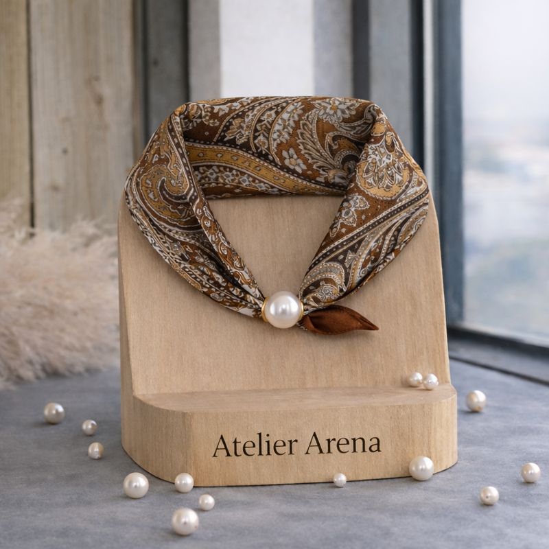 Paisley Scarf with Pearl - Brown