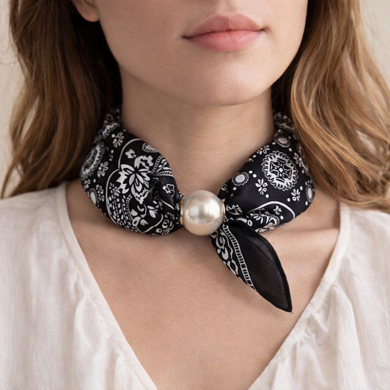 Black and White Pearl Scarf